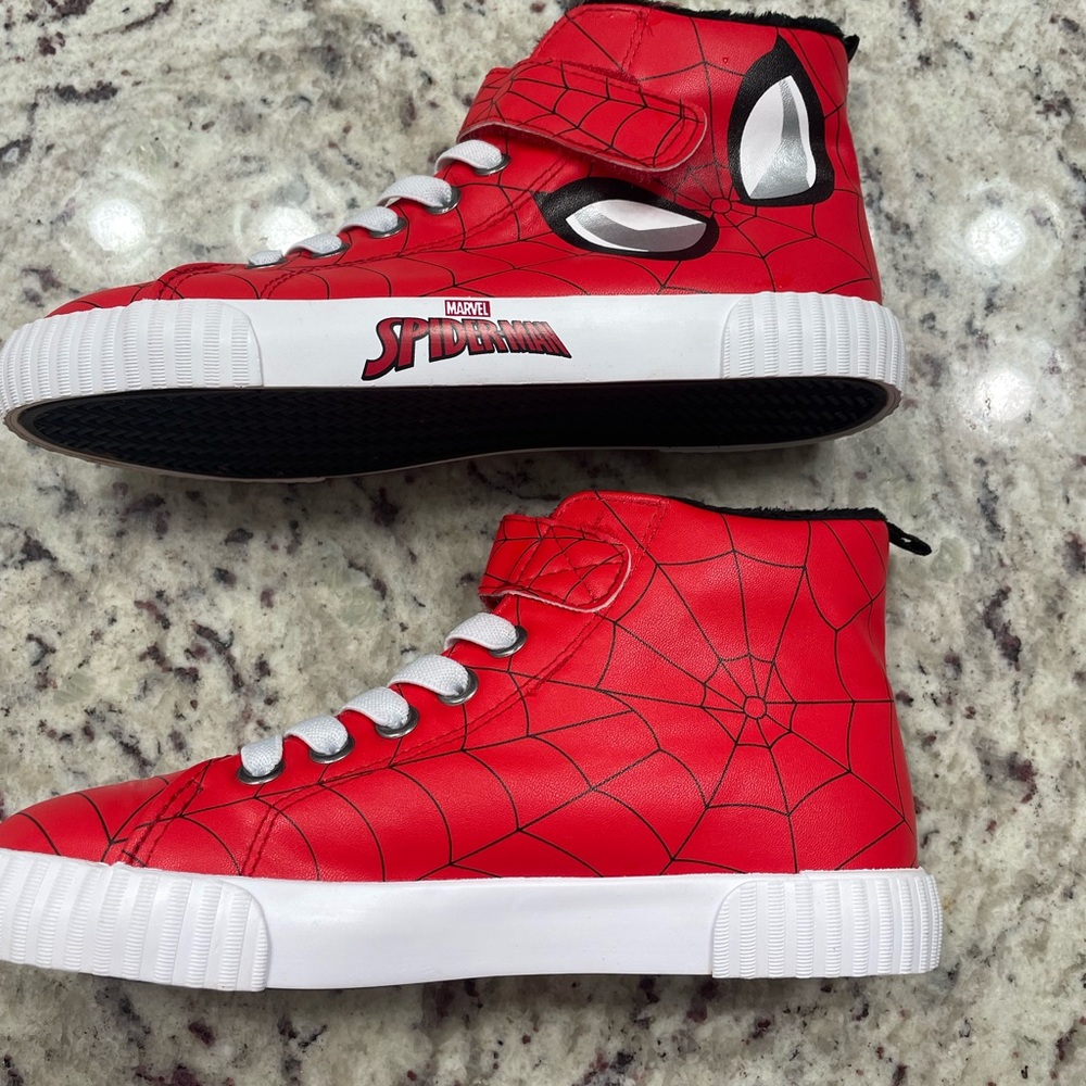 Boys Marvel Spider-Man shoes